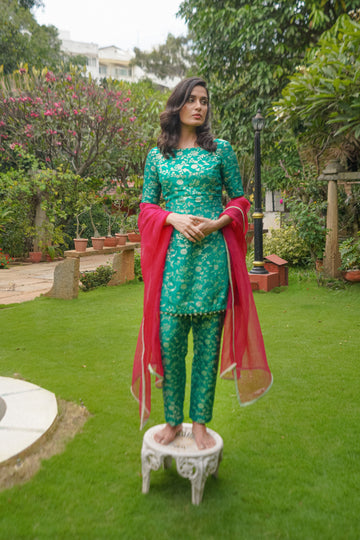 Dewdrop Organza Dupatta